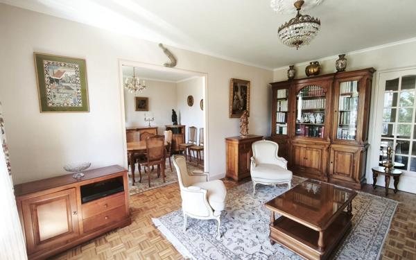 Appartement à vendre    4 pièces • 74,60 m2 Colombes