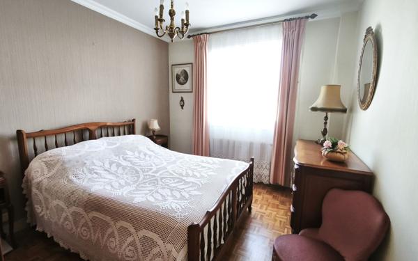 Appartement à vendre    4 pièces • 74,60 m2 Colombes
