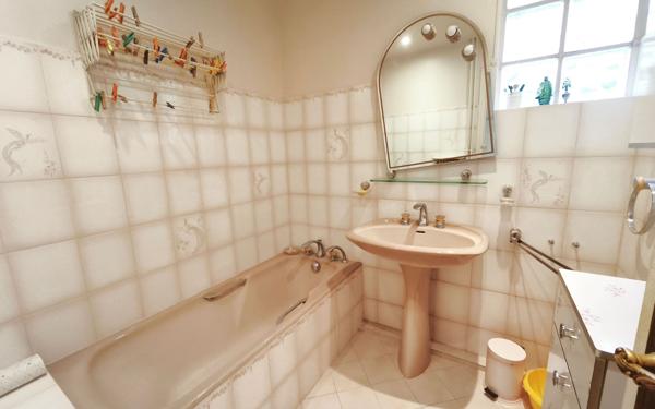 Appartement à vendre    4 pièces • 74,60 m2 Colombes