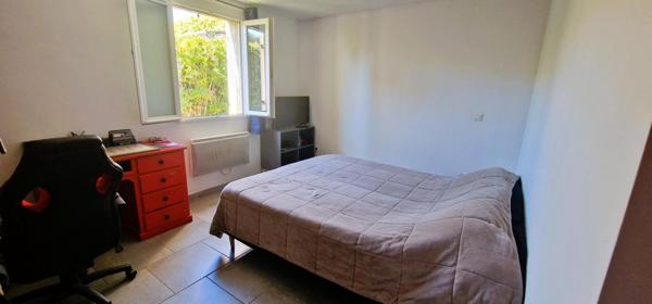 Maison familiale d'environ 100m² sur terrain de 574m² à APT