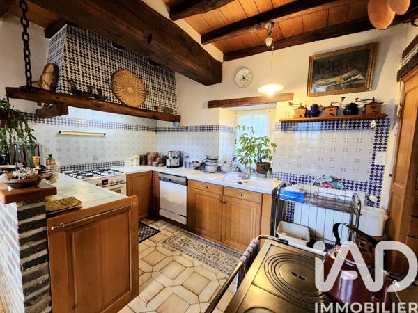 Maison à vendre 5 pièces 223 m² Saint-Mards-en-Othe