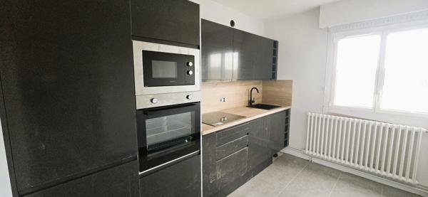 Superbe appartement T4 avec vue Cathédrale