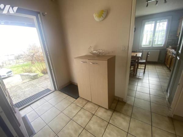   MAISON PLEIN PIED et BEAU JARDIN