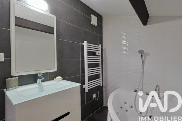 Appartement à vendre 4 pièces 101 m² Fréjus