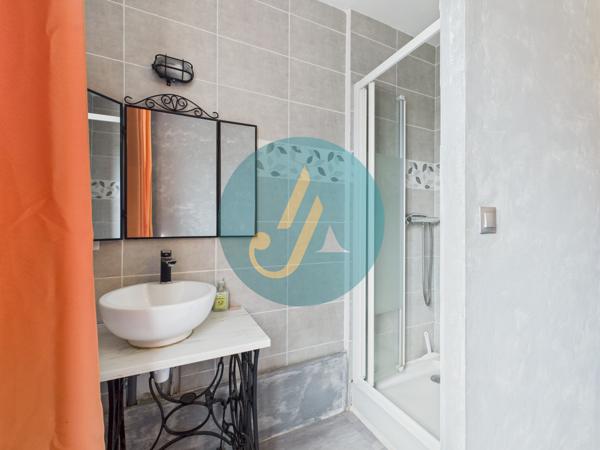 Nevers (58000) Pavillon 4 chambres avec terrain clos à Nevers - Parfait pour une famille ou investisseur !