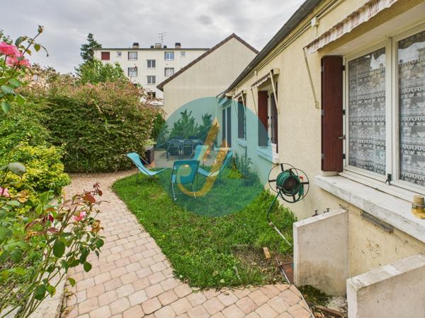 Nevers (58000) Pavillon 4 chambres avec terrain clos à Nevers - Parfait pour une famille ou investisseur !