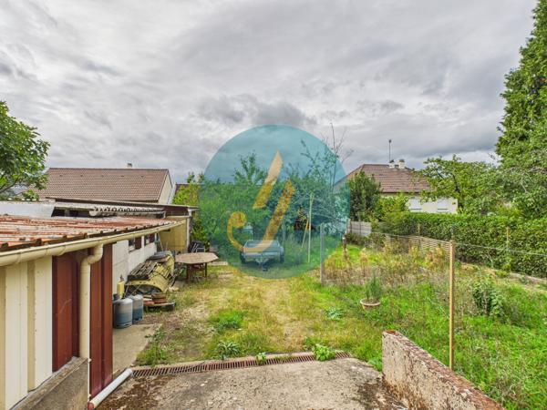 Nevers (58000) Pavillon 4 chambres avec terrain clos à Nevers - Parfait pour une famille ou investisseur !