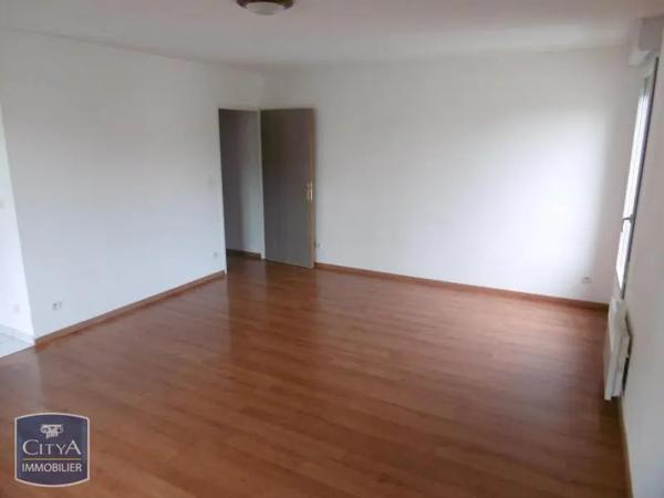 Appartement à louer 2 pièces 49.37m² Saint-Gaudens (31800)