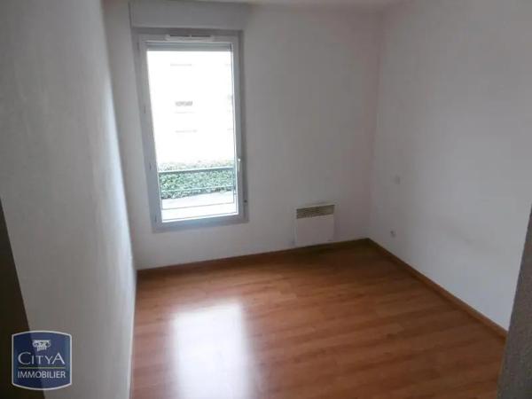 Appartement à louer 2 pièces 49.37m² Saint-Gaudens (31800)