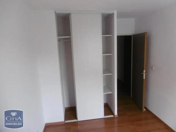 Appartement à louer 2 pièces 49.37m² Saint-Gaudens (31800)