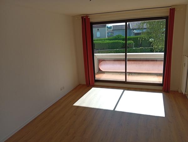 Appartement
         2 pièces
        - 57 m² Exclusivité 79 900 € *
