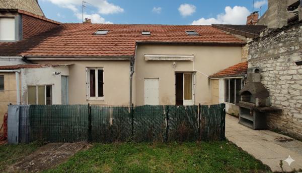 MAISON 4 CHAMBRES SUR CHATELLERAULT