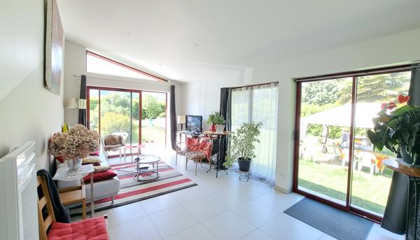 Maison 9 pièces - 247 m²
