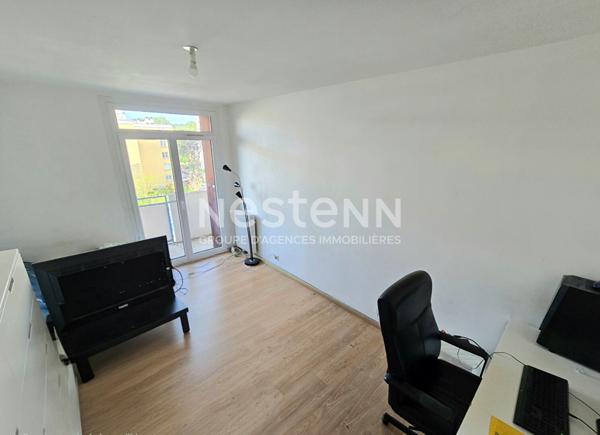 Au pied du métro Rangueil 31400, Appartement Toulouse T4 93 m2 lumineux avec cave - parking