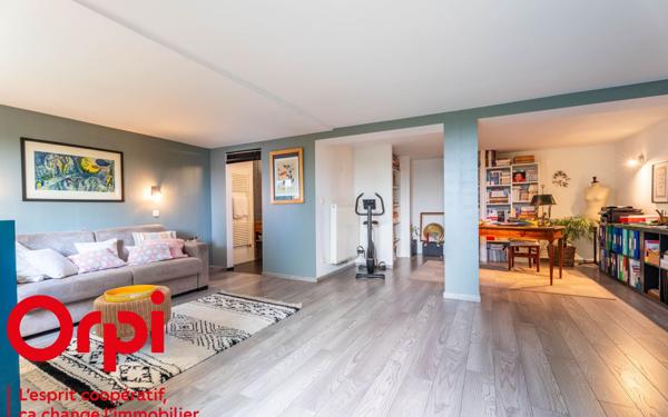 Maison à vendre    5 pièces • 222,52 m2 Limonest