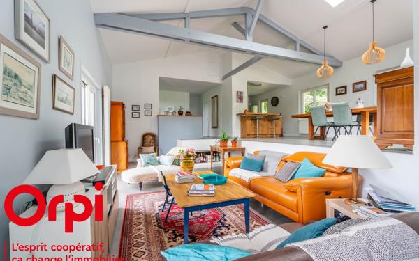 Maison à vendre    5 pièces • 222,52 m2 Limonest