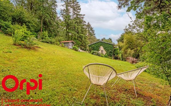 Maison à vendre    5 pièces • 222,52 m2 Limonest