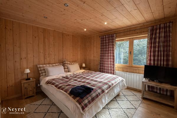 APPARTEMENT D’EXCEPTION – 90,42 m² – REZ-DE-JARDIN PRIVATIF – JAILLET – MEGÈVE