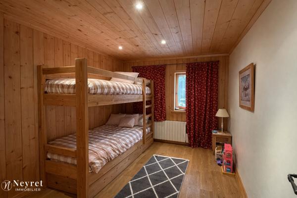 APPARTEMENT D’EXCEPTION – 90,42 m² – REZ-DE-JARDIN PRIVATIF – JAILLET – MEGÈVE