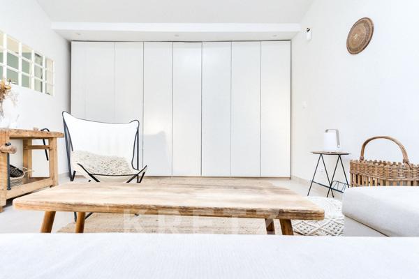 Maison de pêcheur historique avec terrasse et vue mer