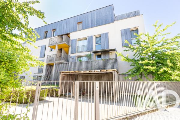 Appartement à vendre 2 pièces 34 m² Sainte-Geneviève-des-Bois