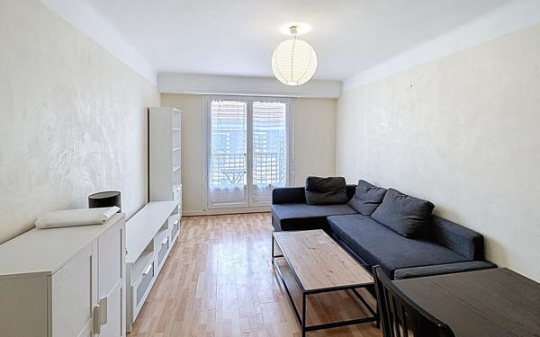 Appartement à louer    2 pièces •  Pau