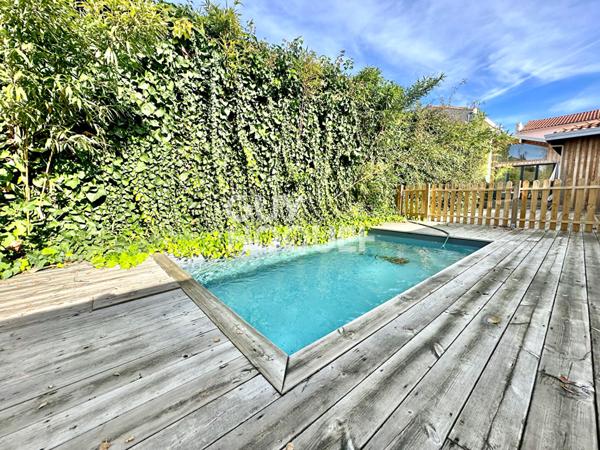 Maison d'exception rénovée en plein centre de La Teste De Buch 7 pièce(s) 241 m2