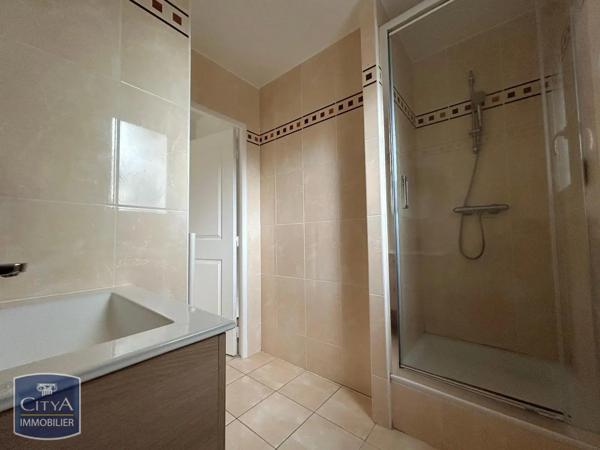 Appartement à louer 3 pièces 70.06m² Le Mans (72000)