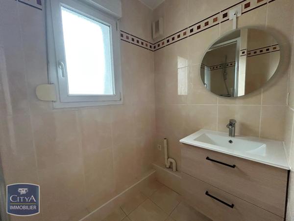 Appartement à louer 3 pièces 70.06m² Le Mans (72000)