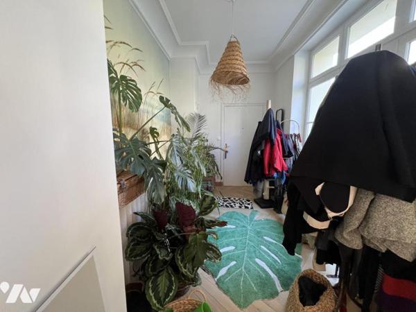 TROUVILLE SUR MER - Dans DOMAINE DE STANDING - Atypique appartement de 171 m2 - Parking et garage.