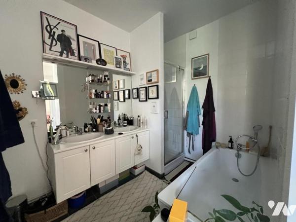 TROUVILLE SUR MER - Dans DOMAINE DE STANDING - Atypique appartement de 171 m2 - Parking et garage.