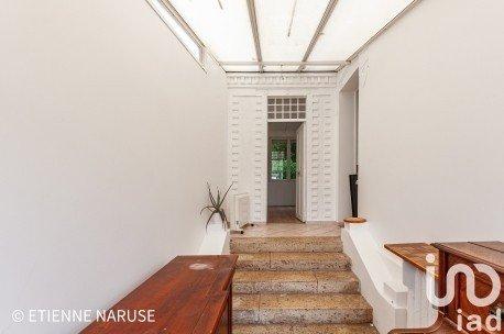 Maison traditionnelle 7 pièces de 118 m² à Le Pecq (78230)