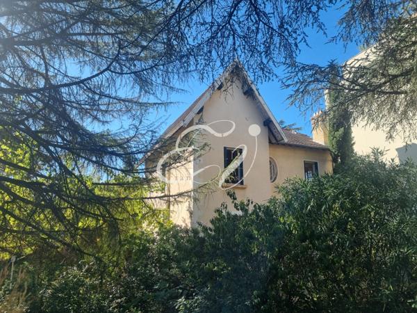 VENTE RILLIEUX LA PAPE 69140 - MAISON DE CHARME 1930 5 CHAMBRES AVEC GRAND JARDIN ARBORE - A RENOVER - POTENTI
