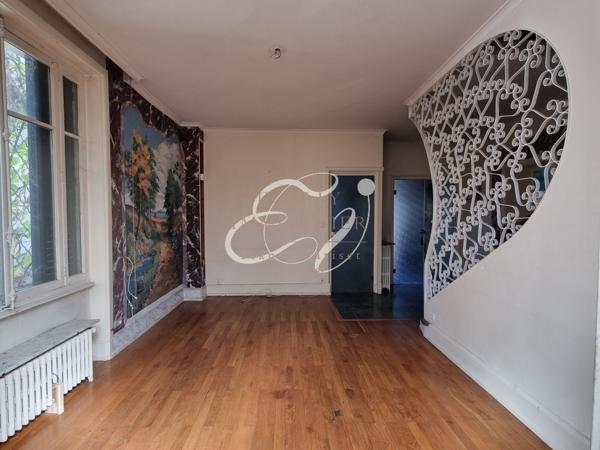 VENTE RILLIEUX LA PAPE 69140 - MAISON DE CHARME 1930 5 CHAMBRES AVEC GRAND JARDIN ARBORE - A RENOVER - POTENTI