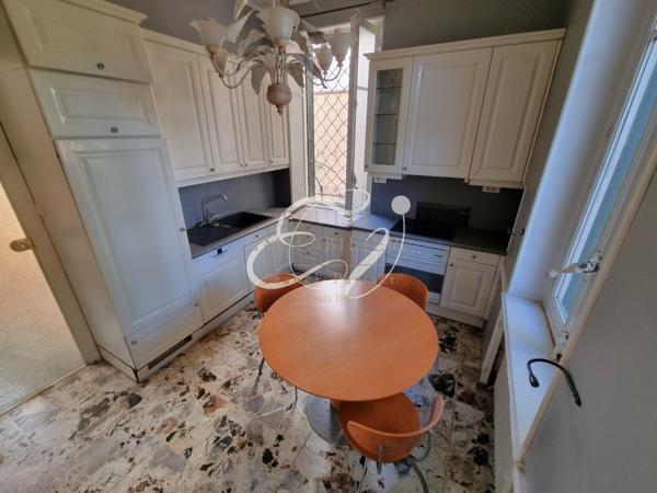 VENTE RILLIEUX LA PAPE 69140 - MAISON DE CHARME 1930 5 CHAMBRES AVEC GRAND JARDIN ARBORE - A RENOVER - POTENTI