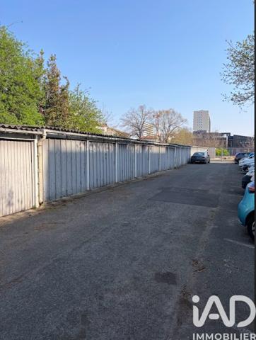 Parking à vendre 12 m² Ivry-sur-Seine