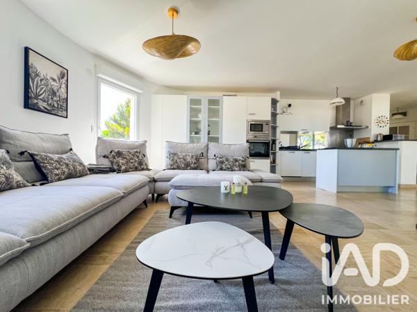 Appartement (prestige) à vendre 4 pièces 91 m² Hyères