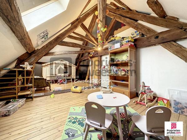 MAISON 7 CHAMBRES CENTRE VILLE AVEC GARAGE ET JARDIN