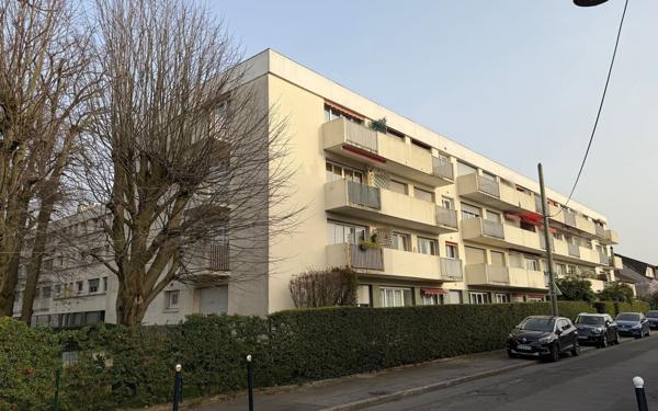 Appartement à vendre    3 pièces • 79 m2 Champigny-sur-Marne