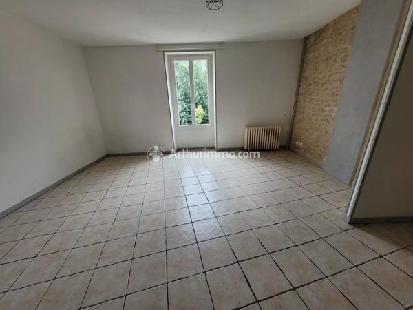 Vente Appartement 3 pièces 51 m2 à Saint-Jean-d'Angély