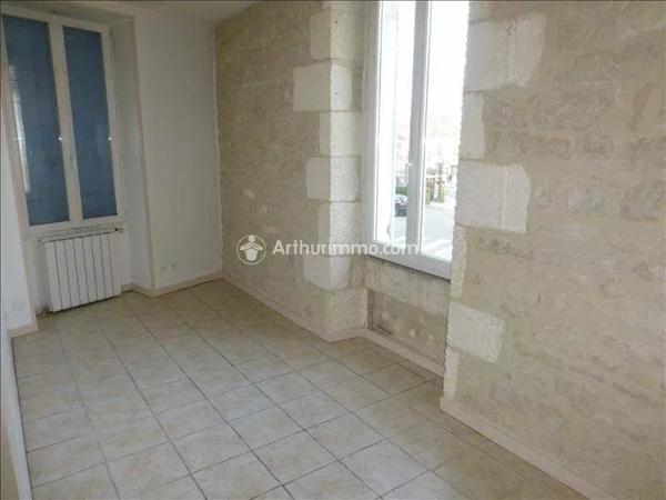 Vente Appartement 3 pièces 51 m2 à Saint-Jean-d'Angély