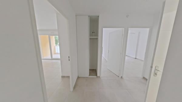 Location Appartement 3 pièces 58.87 m² - Menton 06500