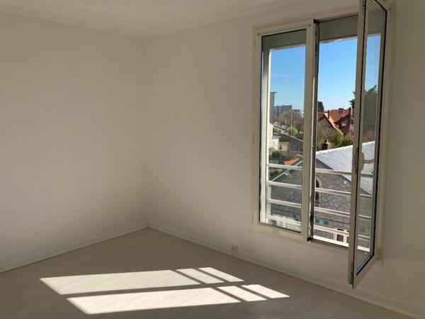 Appartement à louer    4 pièces •  Limoges