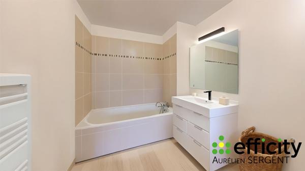 Appartement 3 pièces - 70 m² Exclusivité efficity