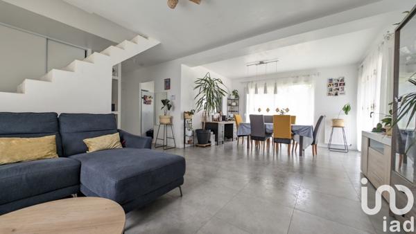 Maison 5 pièces de 131 m² à Nouzilly (37380)