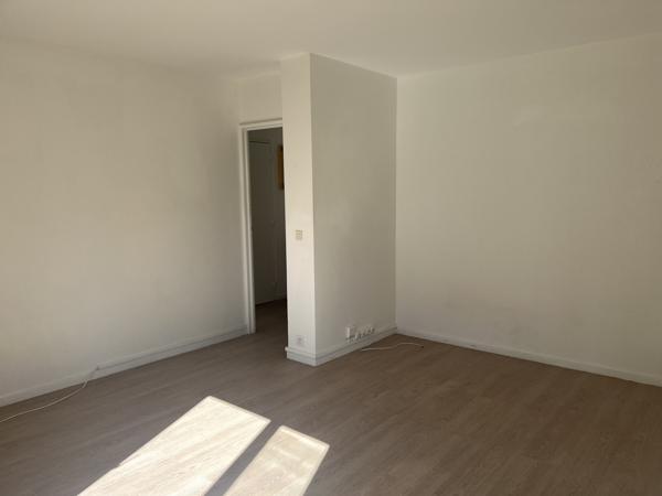 Fontenay-sous-Bois (94120) FONTENAY sous BOIS (94) - Vente Appartement type F2