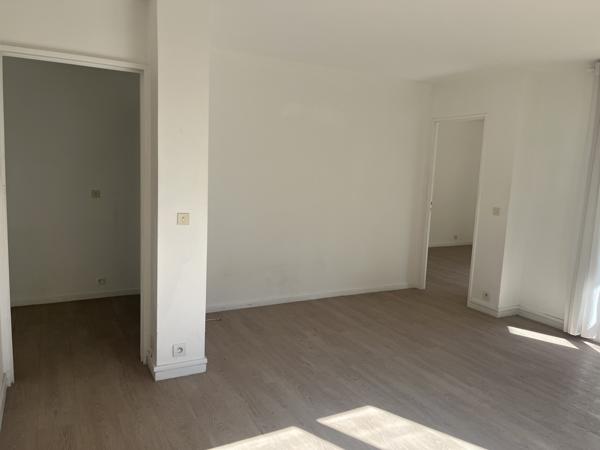 Fontenay-sous-Bois (94120) FONTENAY sous BOIS (94) - Vente Appartement type F2