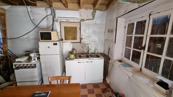 Maison 75 m² dans le centre bourg de Chateldon
