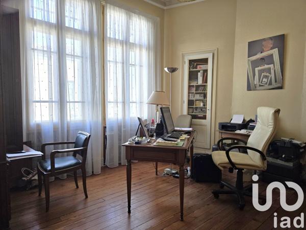 Maison de ville 9 pièces de 231 m² à Cognac (16100)