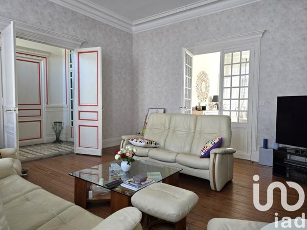 Maison de ville 9 pièces de 231 m² à Cognac (16100)